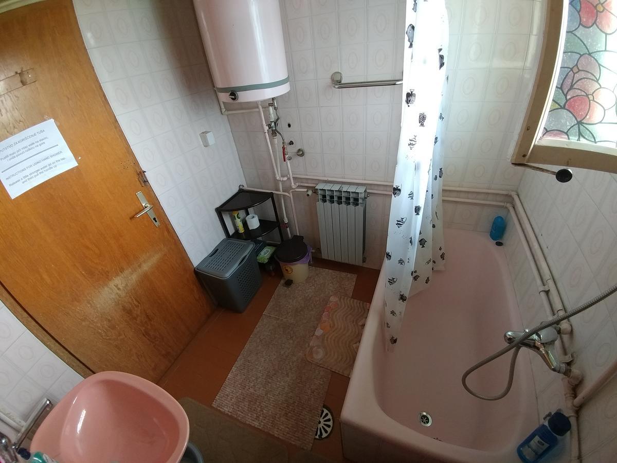 Apartments Domacinstvo Nikolic Валево Экстерьер фото